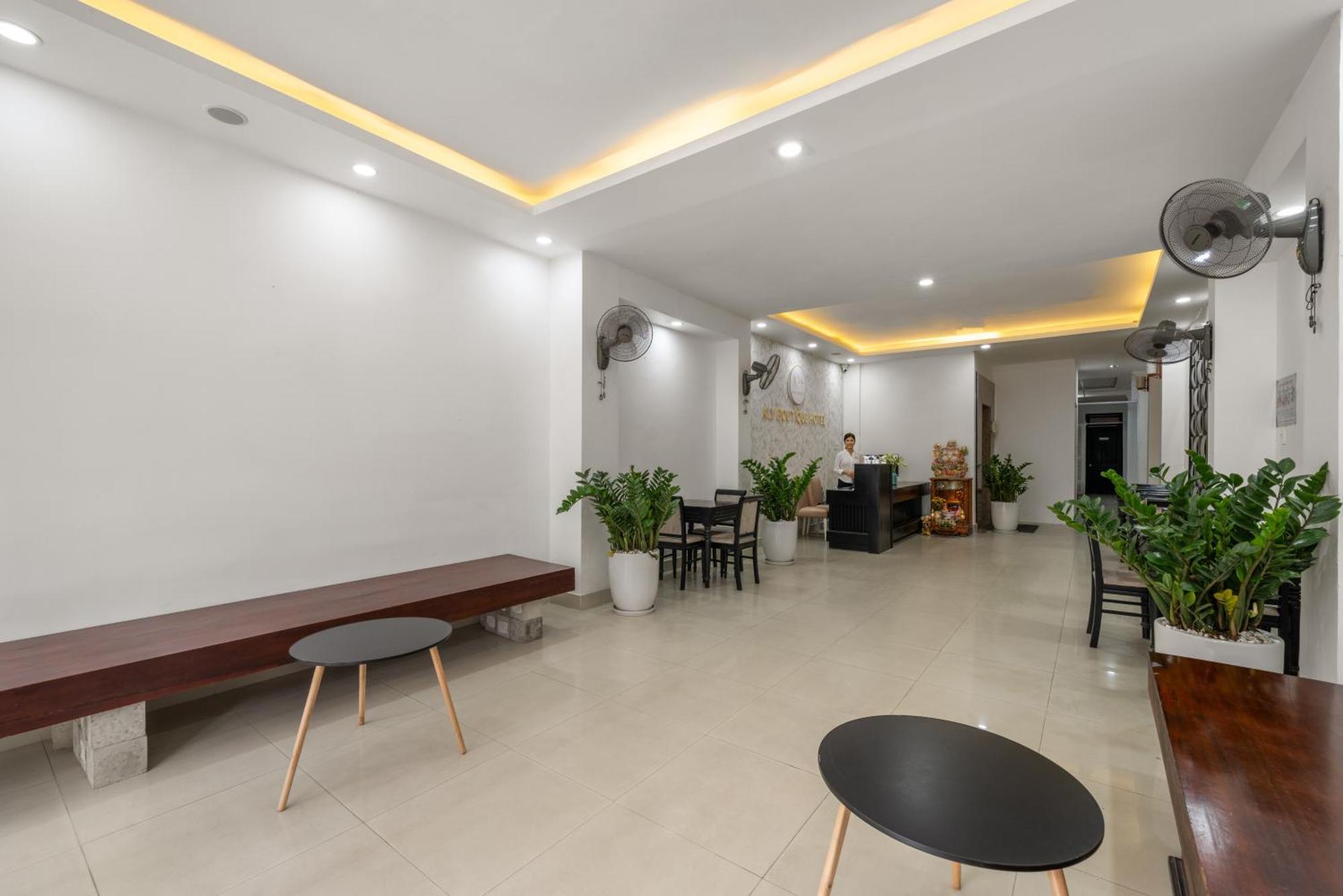 Kly Boutique Hotel Hue Exterior photo