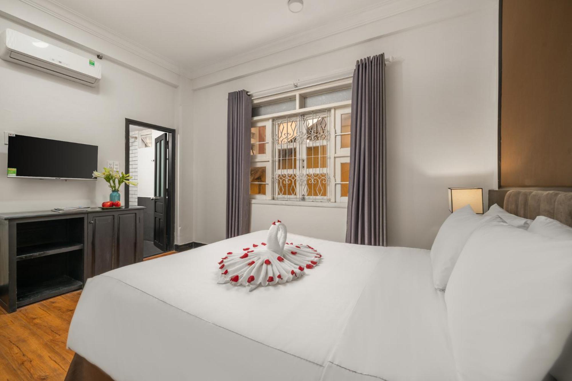 Kly Boutique Hotel Hue Exterior photo